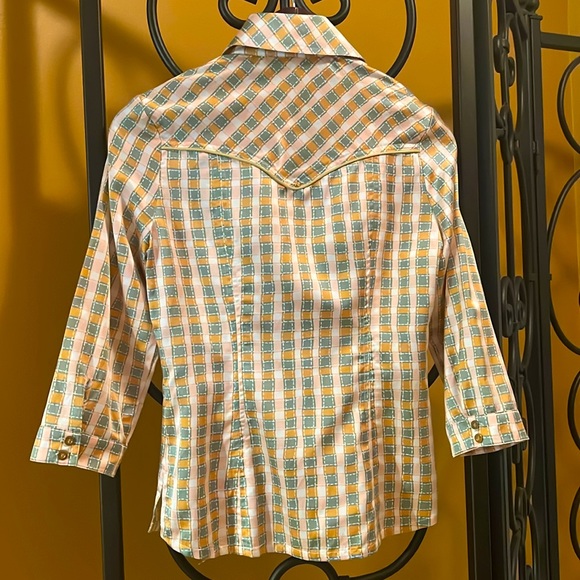 LaROK Western Silk Top - Picture 8 of 12